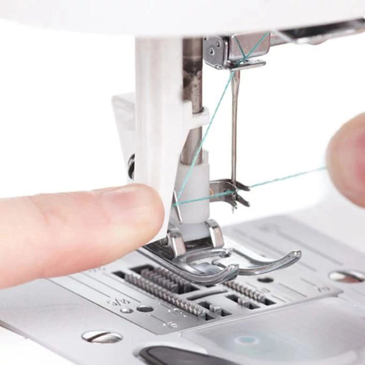 Fashion-Mate%E2%84%A2-3333-Sewing-Machine%20Refurbished-3.jpg