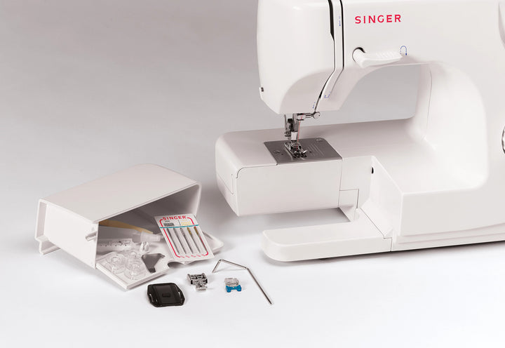 SINGER® Tradition™ 2250 Sewing Machine 4