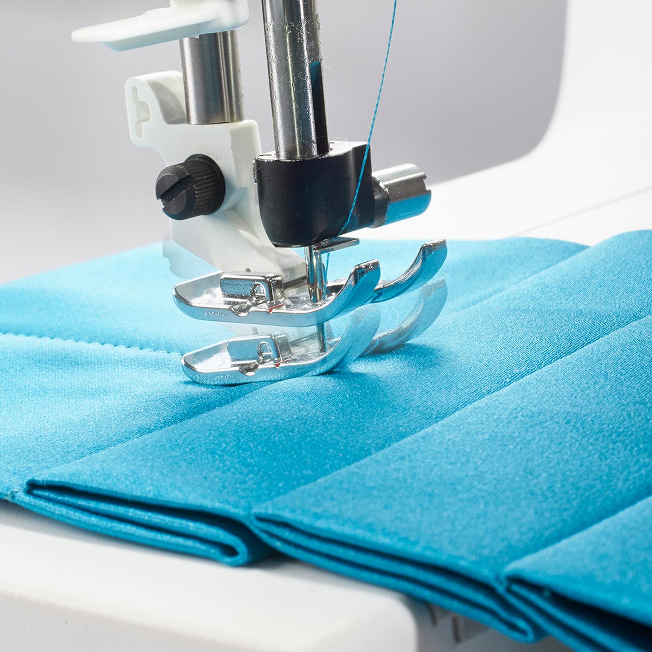 ★美品★2024年モデル MARK&LONA ハーフジップ　サイズ　50 ☆美品☆2024年モデル MARK&LONA ハーフジップ サイズ 50