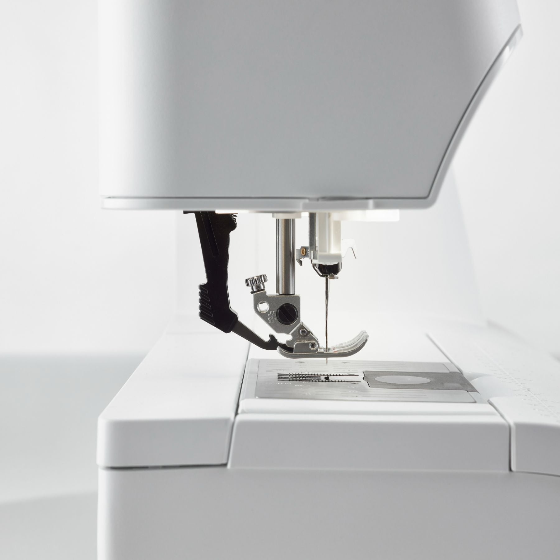 PFAFF® expression™ 710 Sewing Machine Special Edition | PFAFF®