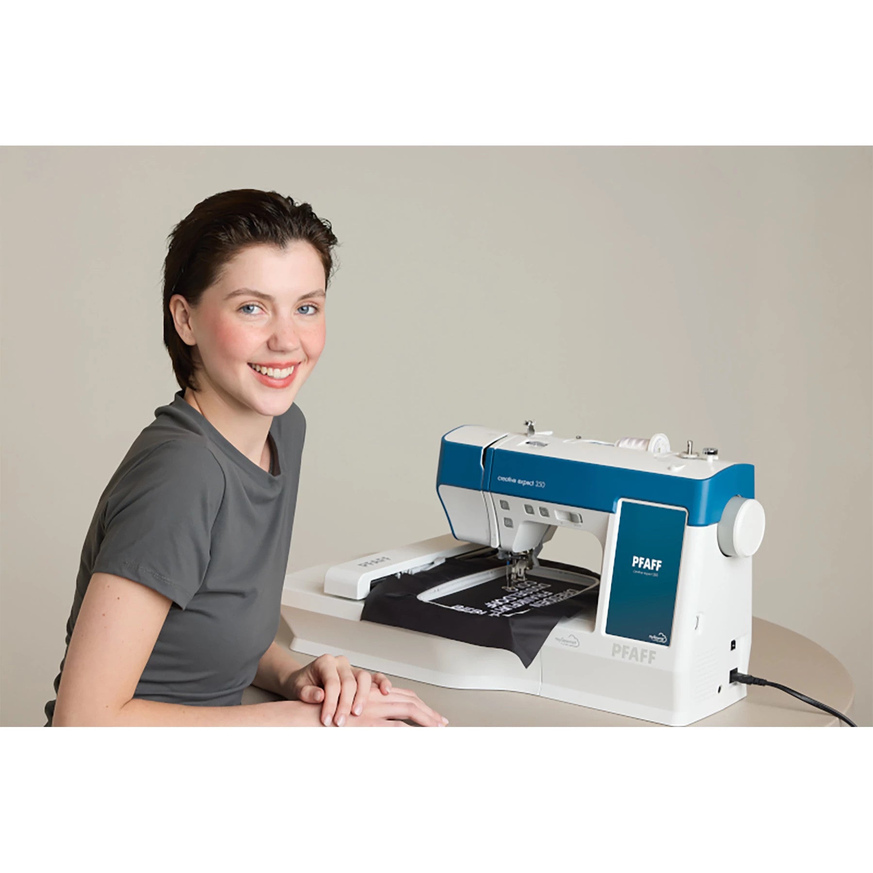 PFAFF® creative expect™ 350 Sewing & Embroidery Machine | PFAFF®