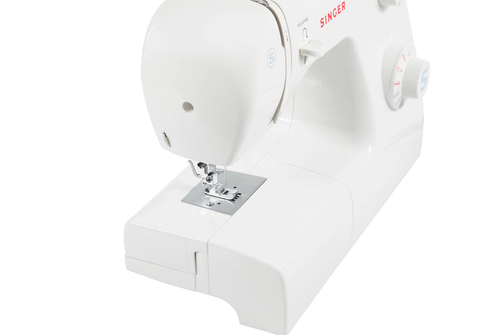 SINGER® Tradition™ 2259 Sewing Machine 5