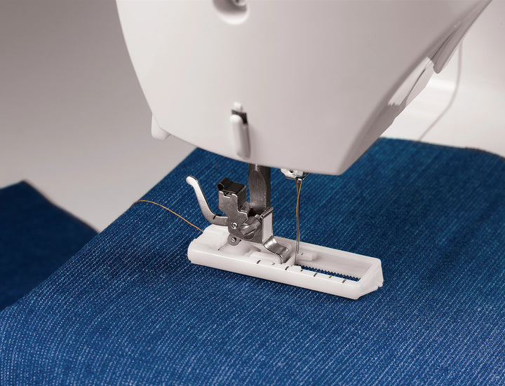 SINGER® Tradition™ 2250 Sewing Machine 1